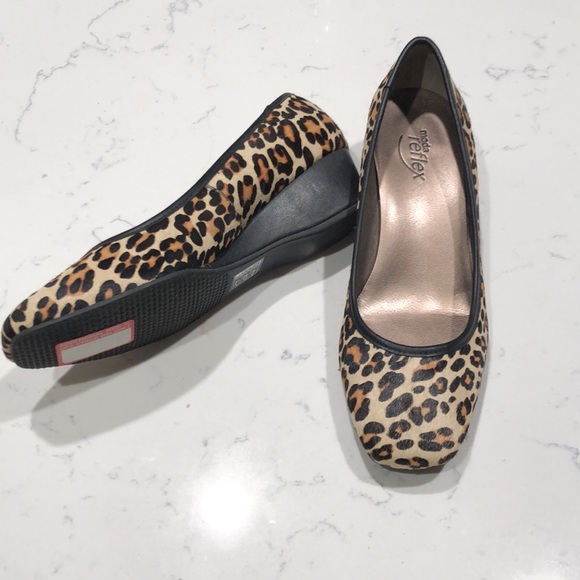 Calf Print Wedges, size 9 - Picture 2 of 3